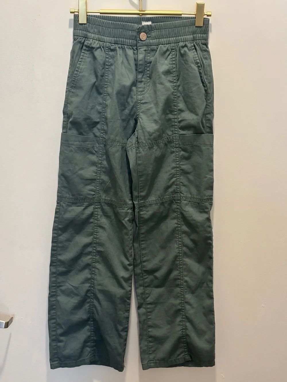GAP kids seamed